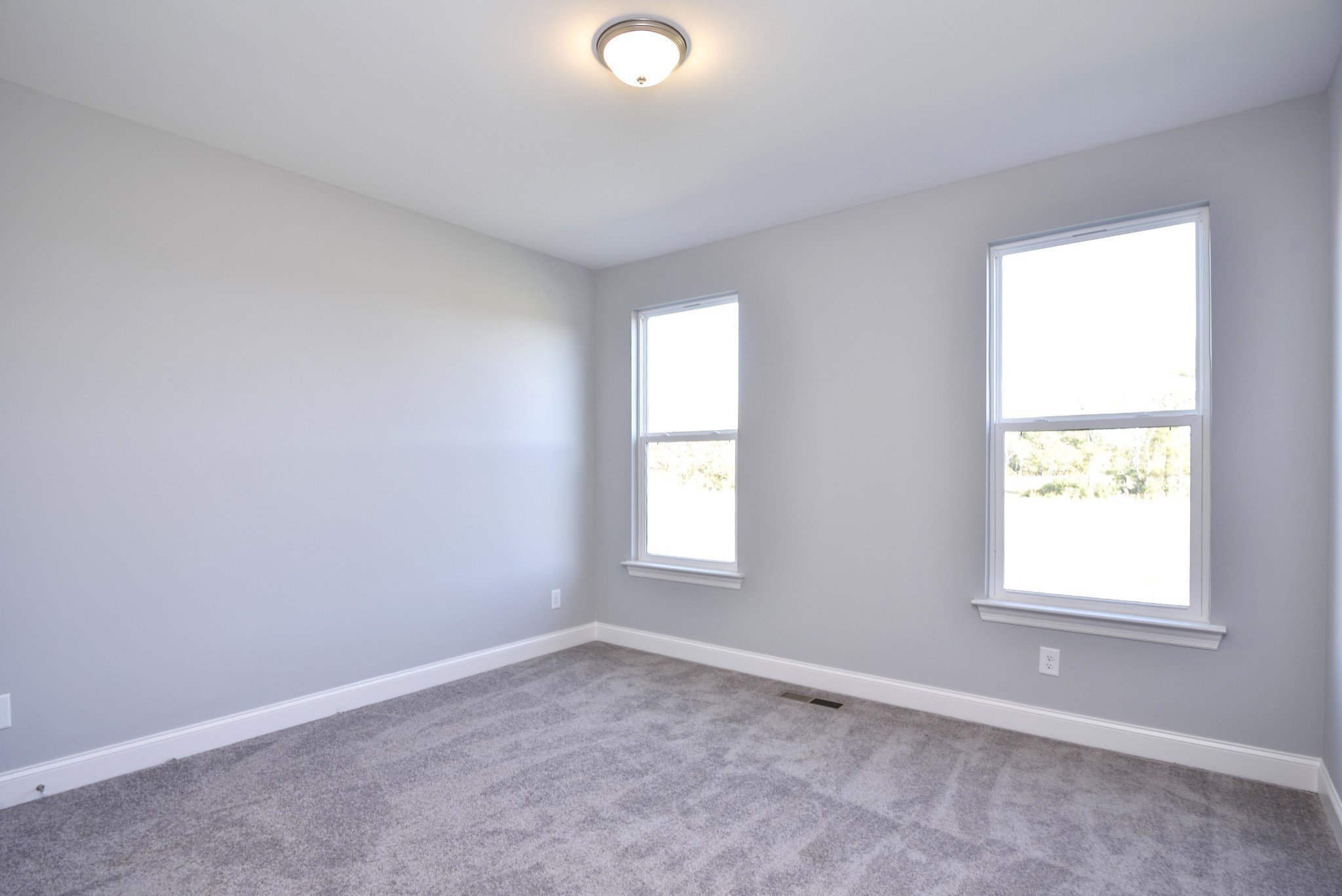 74 Remington Road Lebanon, TN 37090 - Photo 10 of 25 an empty room with a window