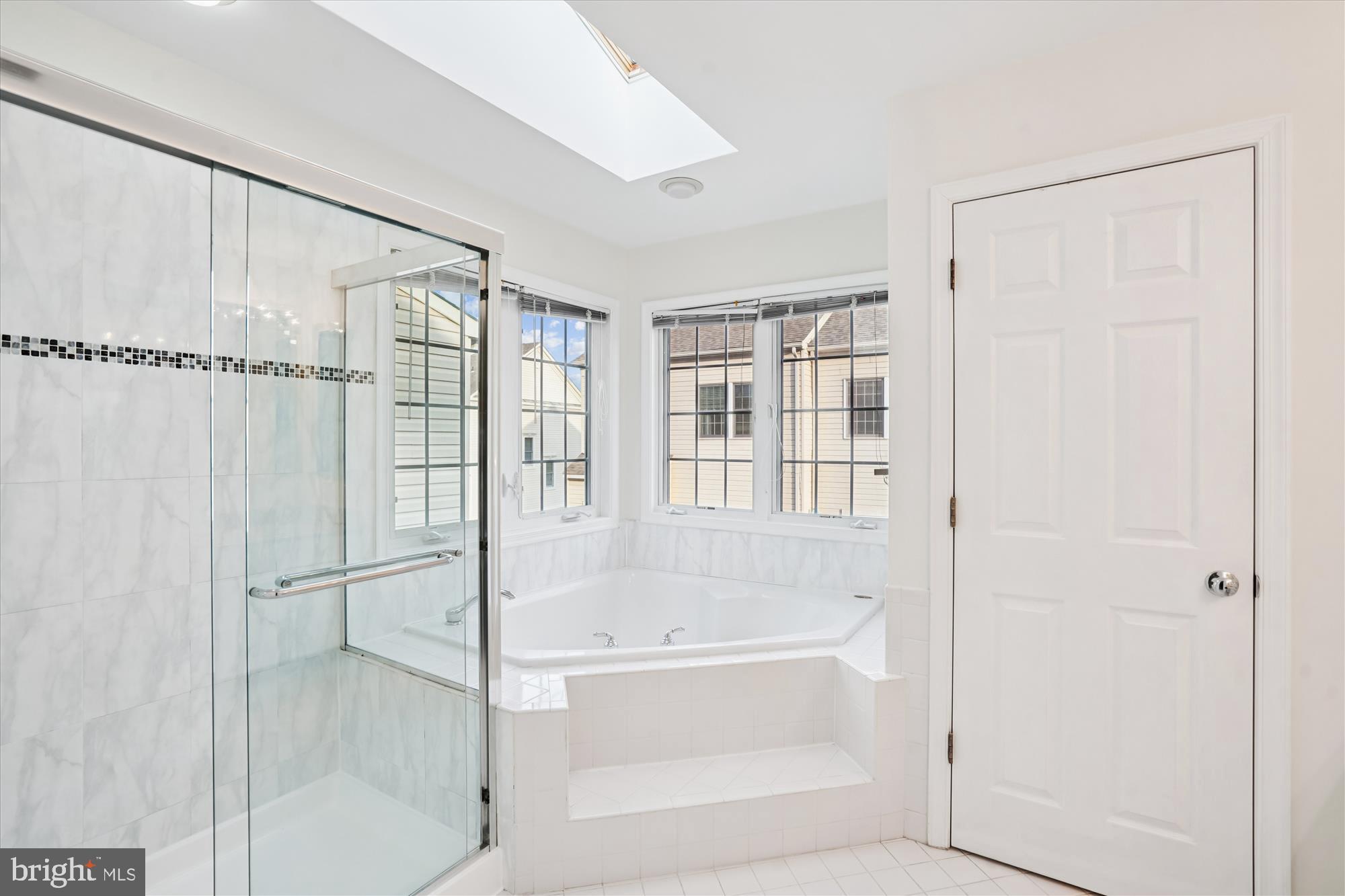 4153 Kentmere Square Fairfax, VA 22030 - Photo 26 of 43