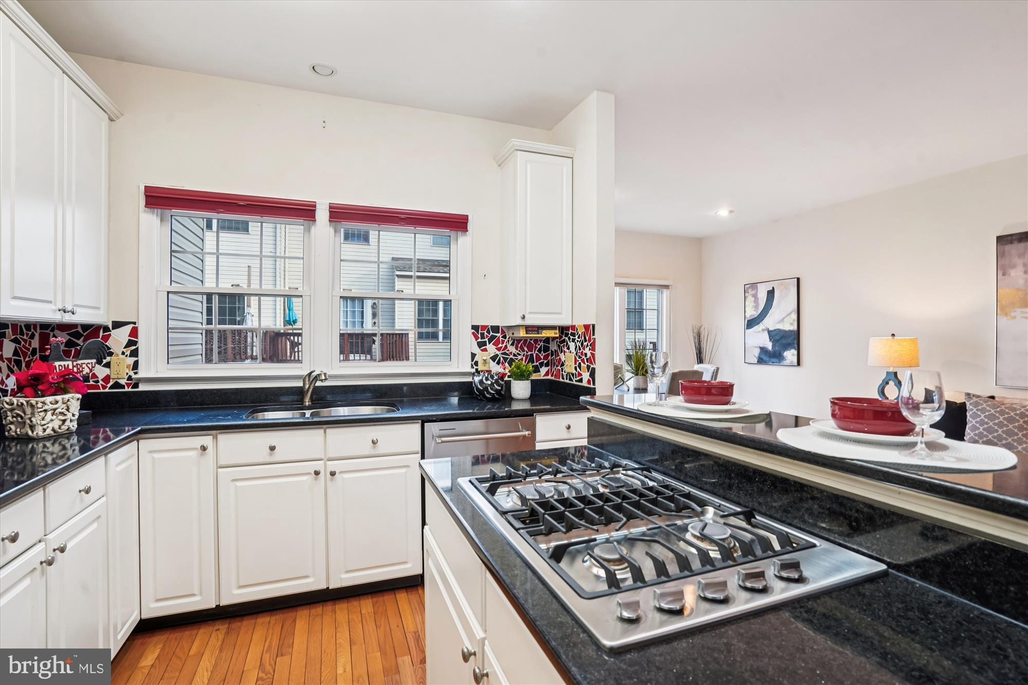 4153 Kentmere Square Fairfax, VA 22030 - Photo 6 of 43