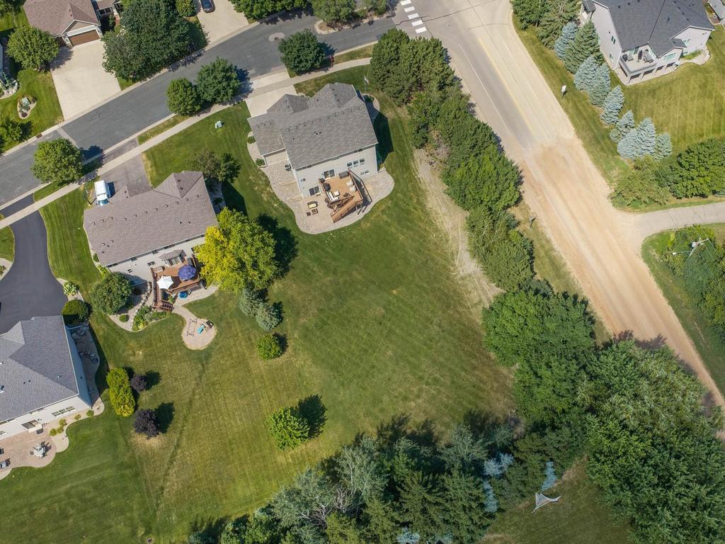 1631 Sparrow Road Waconia, MN 55387 - Photo 61 of 63 Gallery Image 61