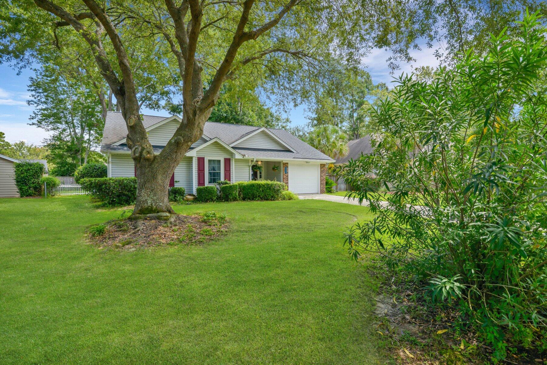266 Two Hitch Road Goose Creek, SC 29445 - Photo 1 of 15 _DSC8532_1.jpg-SMALL