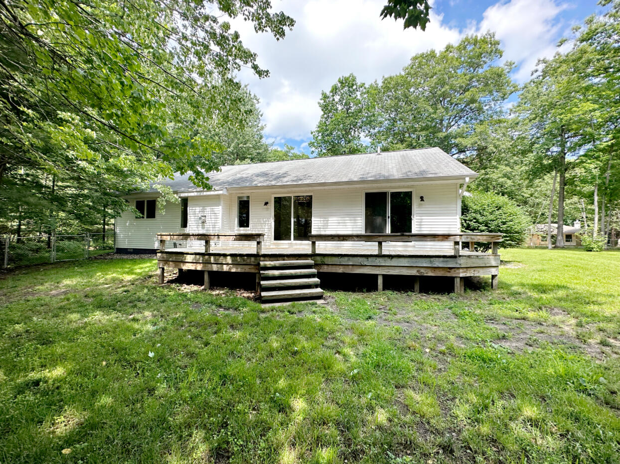 201 Rising Fawn Trail Roscommon, MI 48653 - Photo 22 of 101 Gallery Image 22