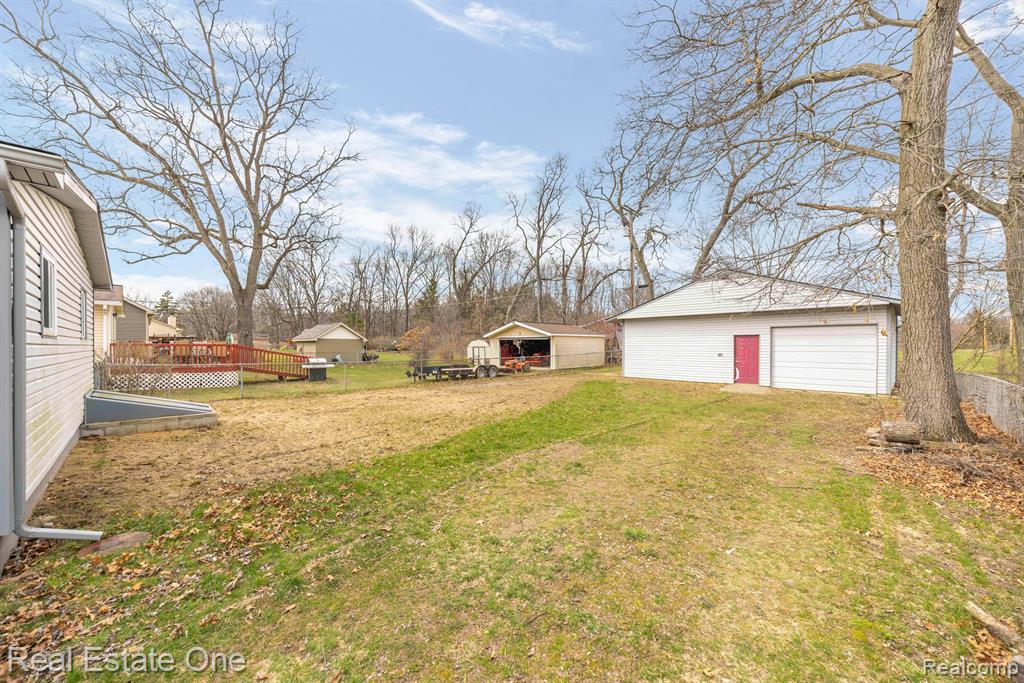 542 Snyder Road Highland, MI 48357 - Photo 19 of 27