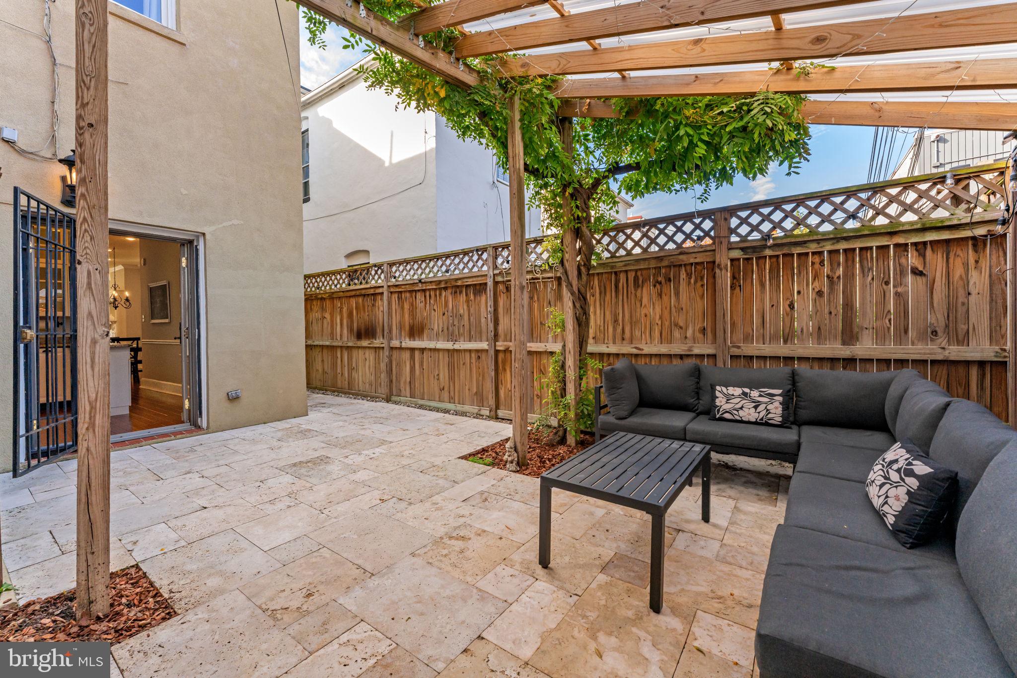 1218 G Street Southeast Washington, DC 20003 - Photo 15 of 37