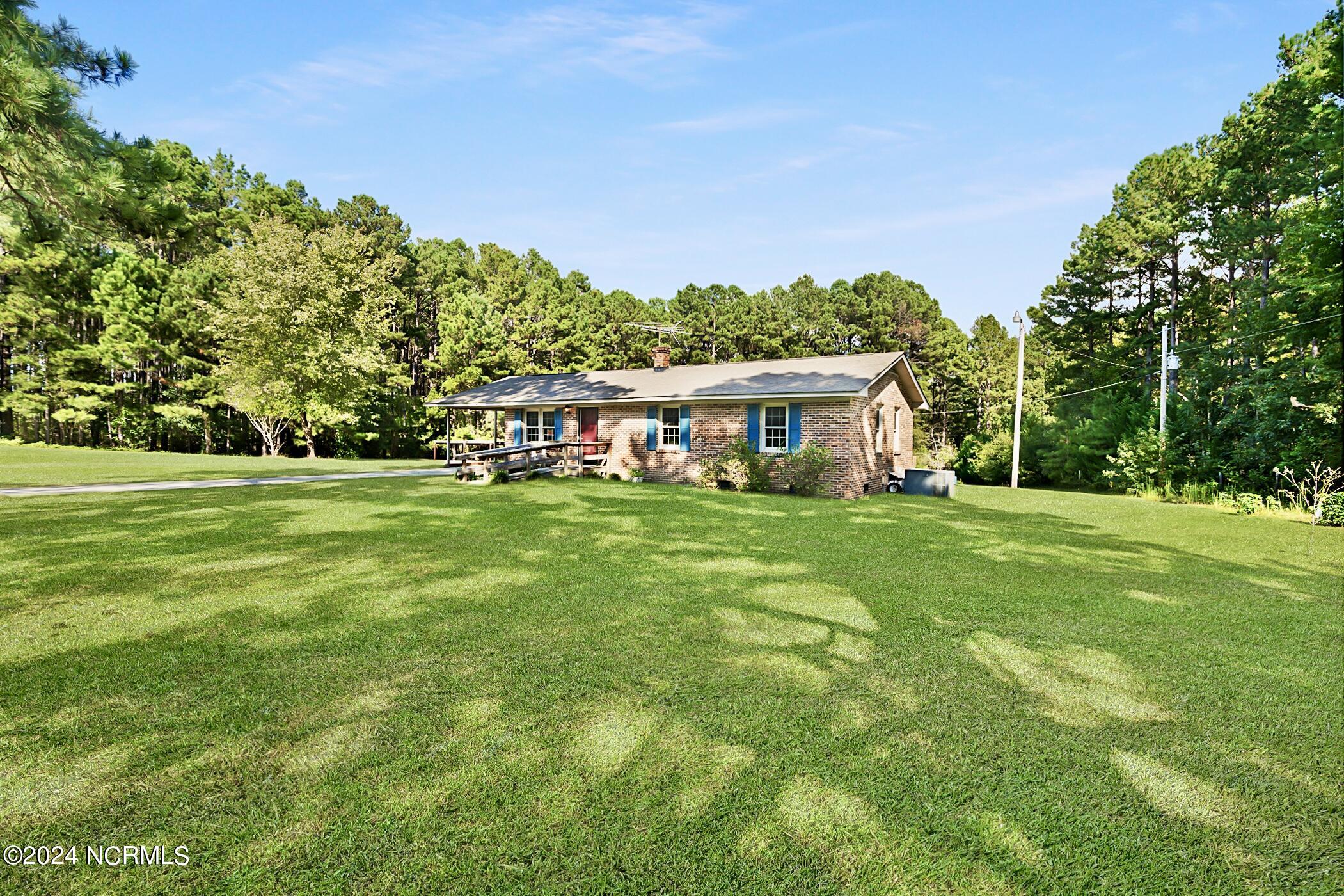 327 Old Wix Road Rockingham, NC 28379 - Photo 1 of 36 DSC08738