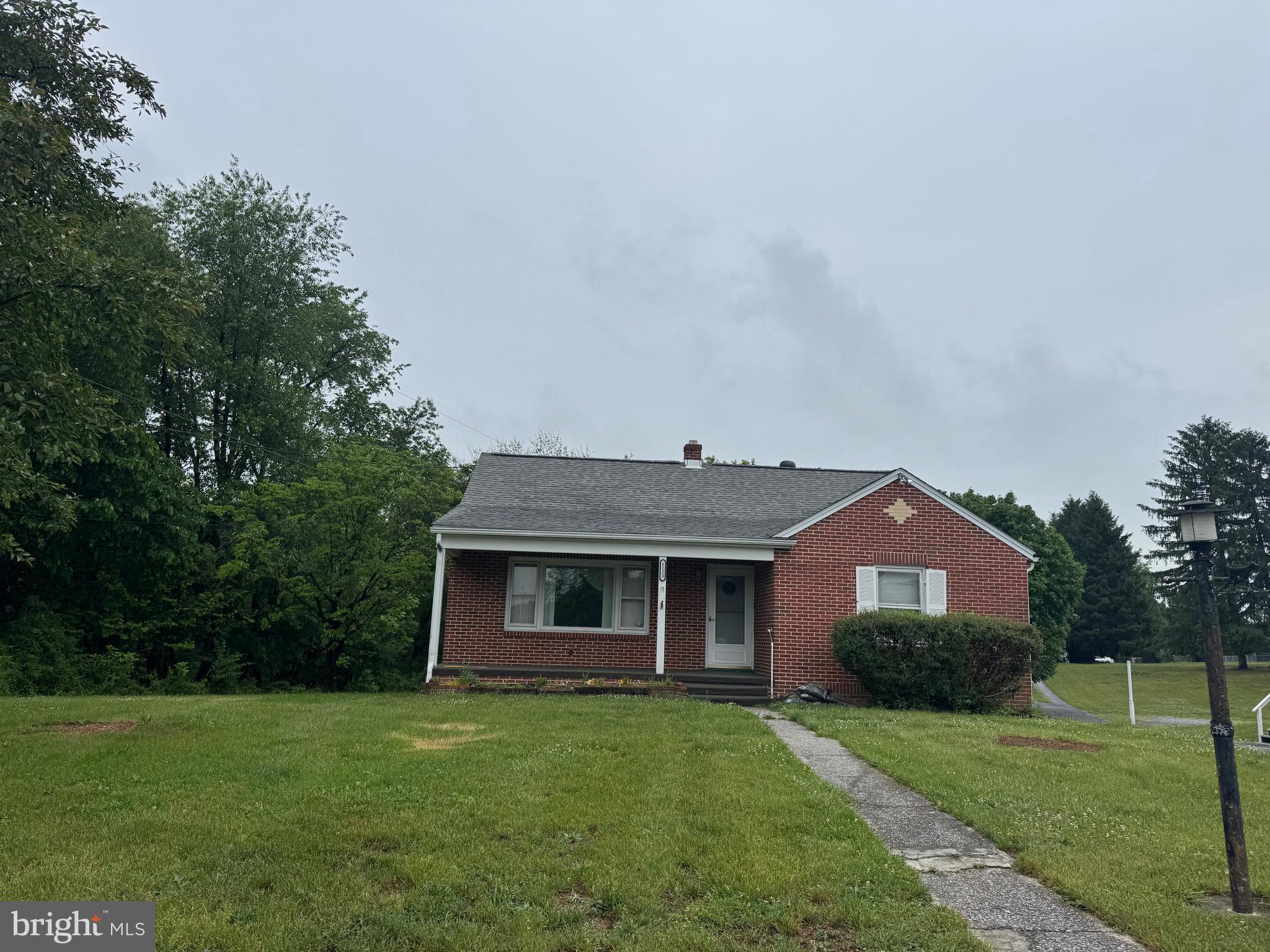 1123 Shepherdstown Road Martinsburg, WV 25404 - Photo 2 of 33