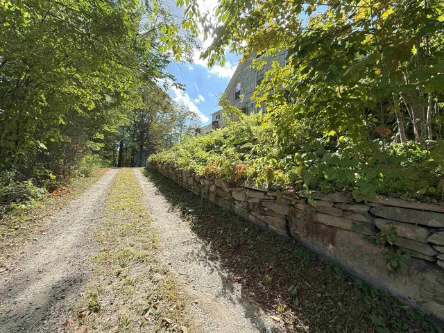$599,000 | 628 Townshend Road, Grafton, VT 05146