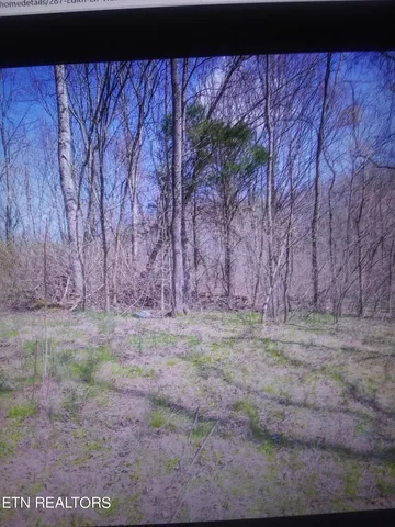 $300,000 | 287 Edith Lane, Washburn, TN 37888