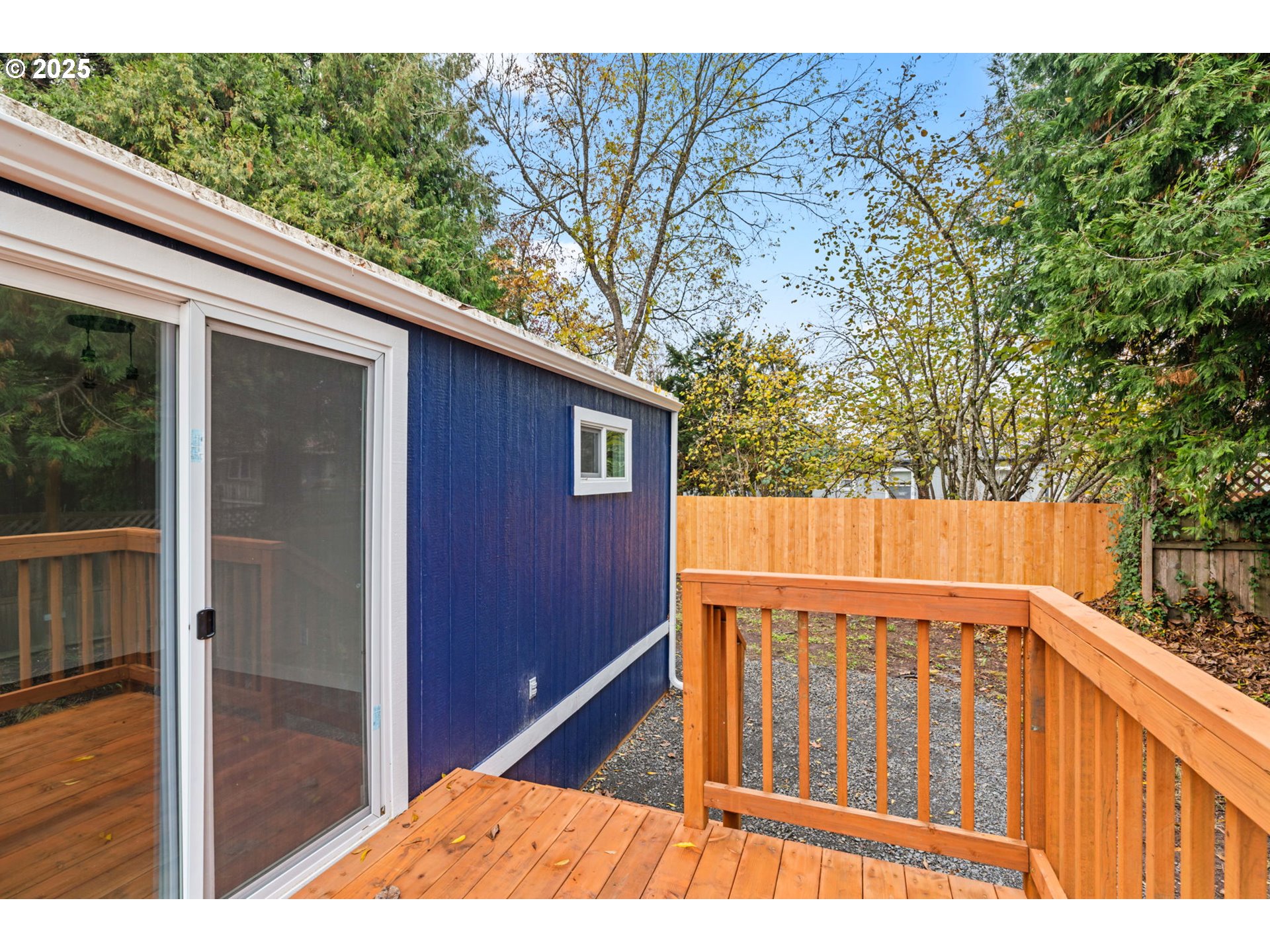 27645 Snyder Road Junction City, OR 97448 - Photo 33 of 41 a view of balcony with wooden floor