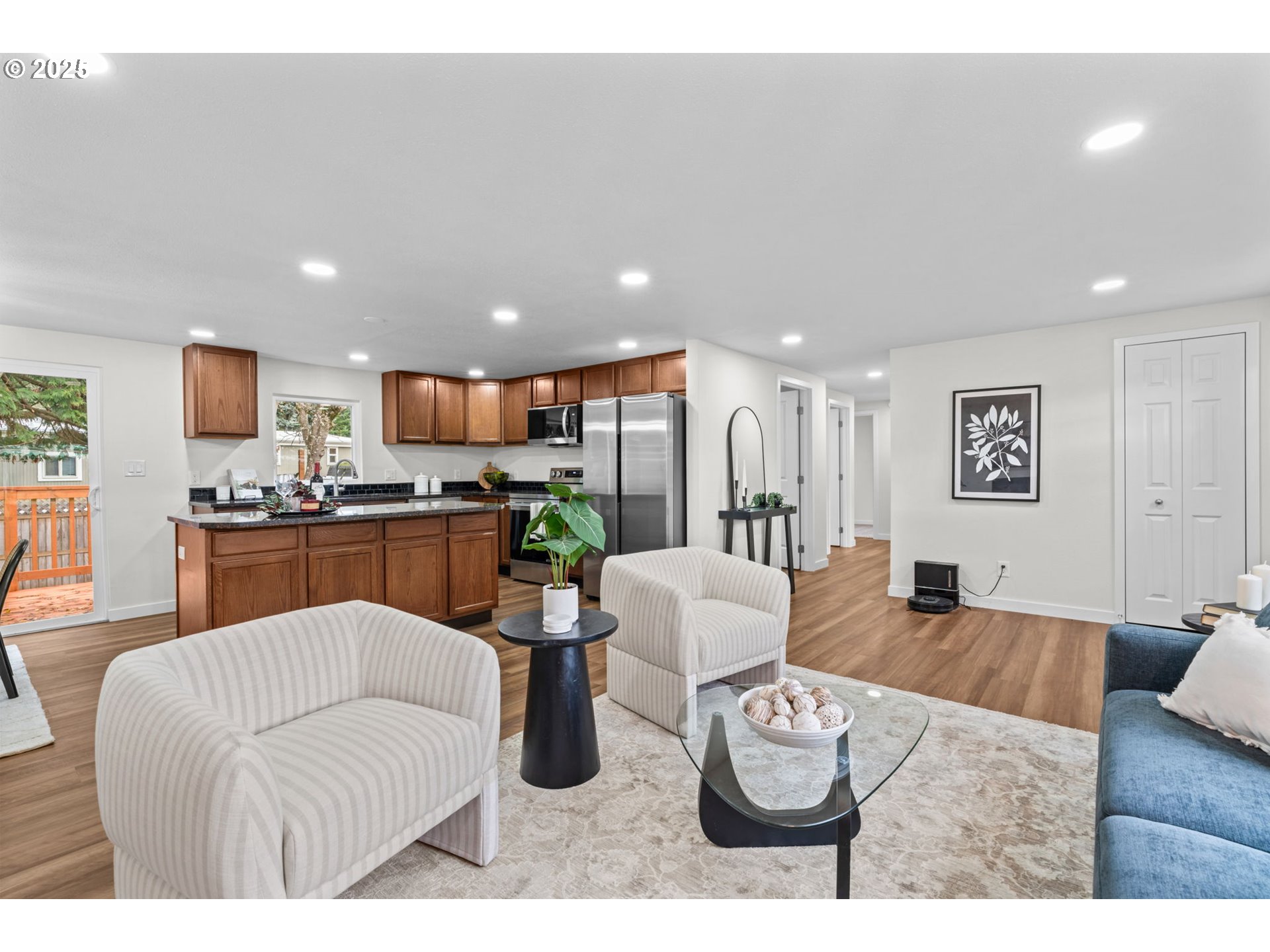 27645 Snyder Road Junction City, OR 97448 - Photo 5 of 41 a living room with furniture kitchen and kitchen view