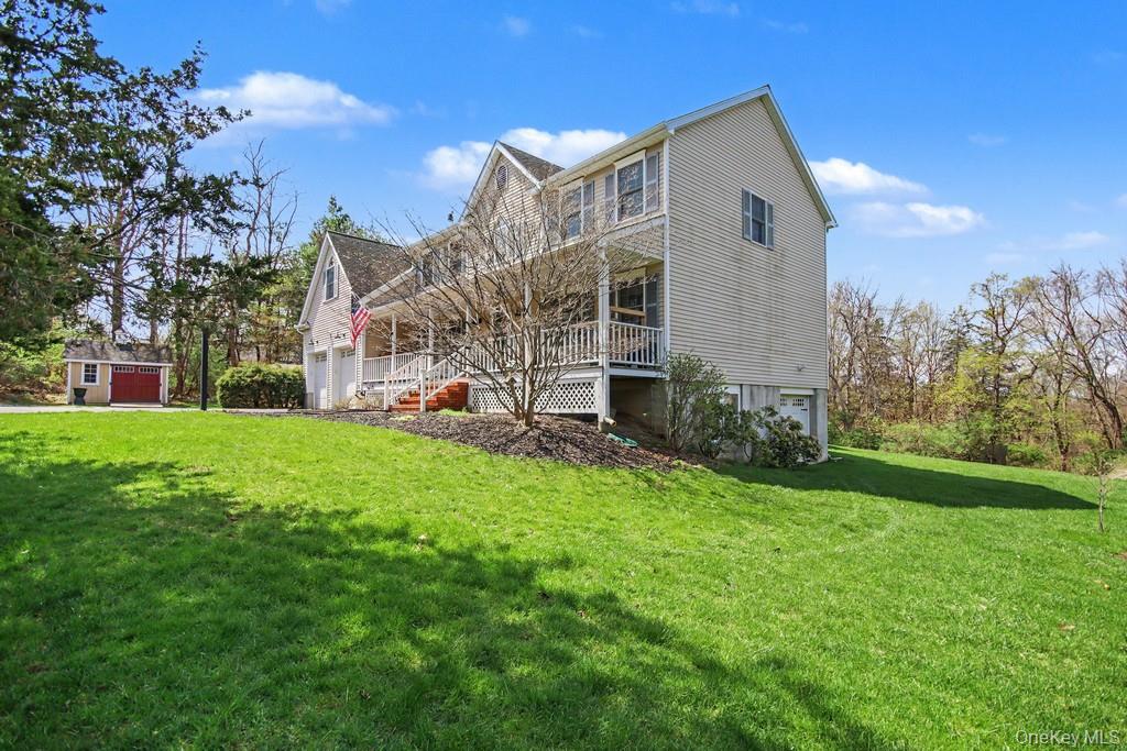 3 Brenner Ridge Road Pleasant Valley, NY 12569 - Photo 2 of 45