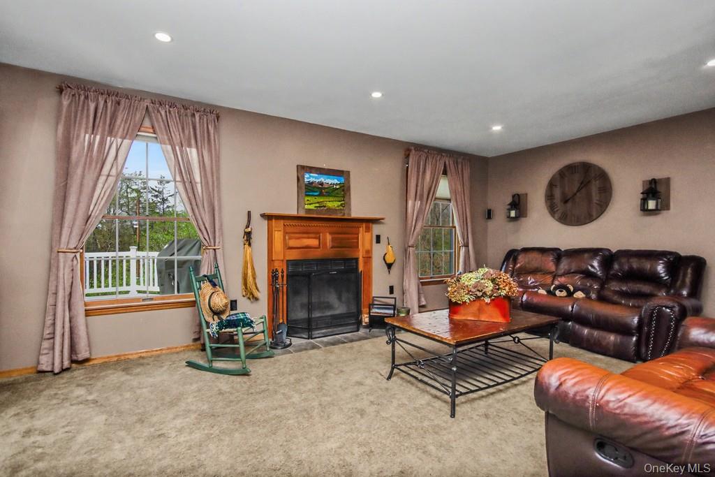 3 Brenner Ridge Road Pleasant Valley, NY 12569 - Photo 21 of 45