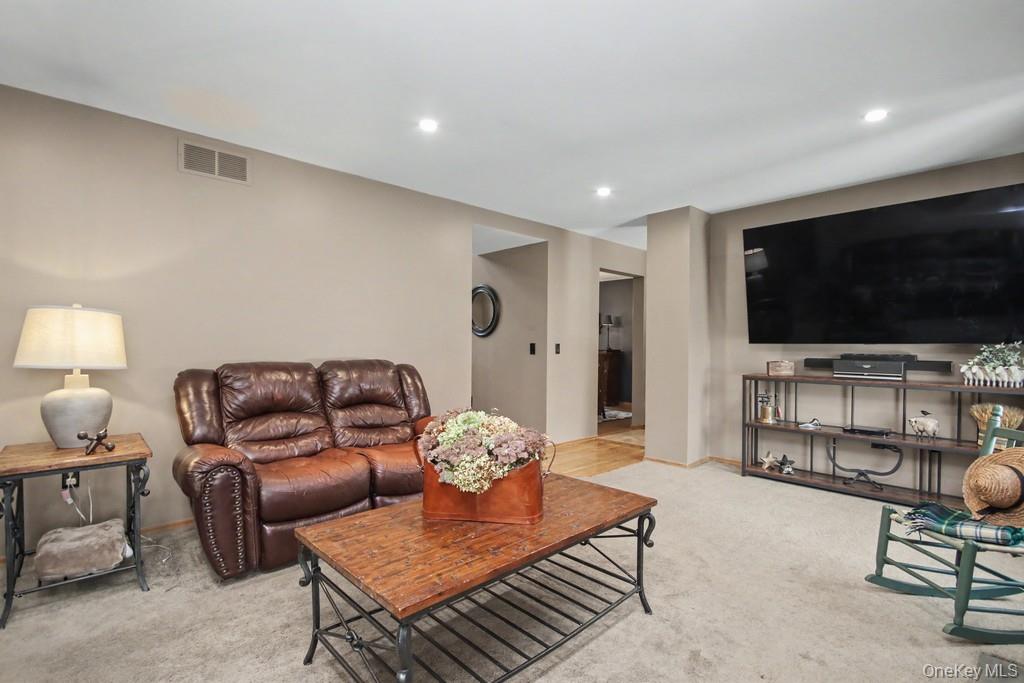 3 Brenner Ridge Road Pleasant Valley, NY 12569 - Photo 22 of 45