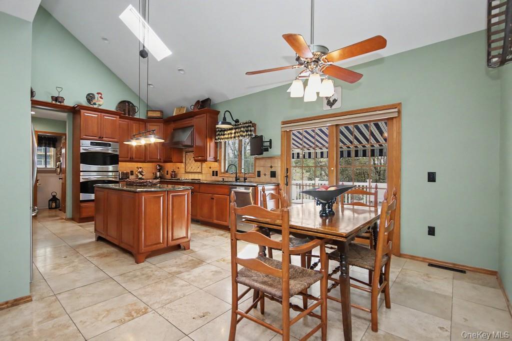 3 Brenner Ridge Road Pleasant Valley, NY 12569 - Photo 27 of 45