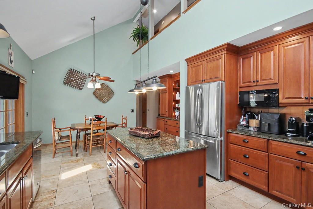 3 Brenner Ridge Road Pleasant Valley, NY 12569 - Photo 30 of 45