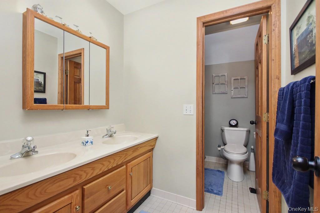 3 Brenner Ridge Road Pleasant Valley, NY 12569 - Photo 31 of 45
