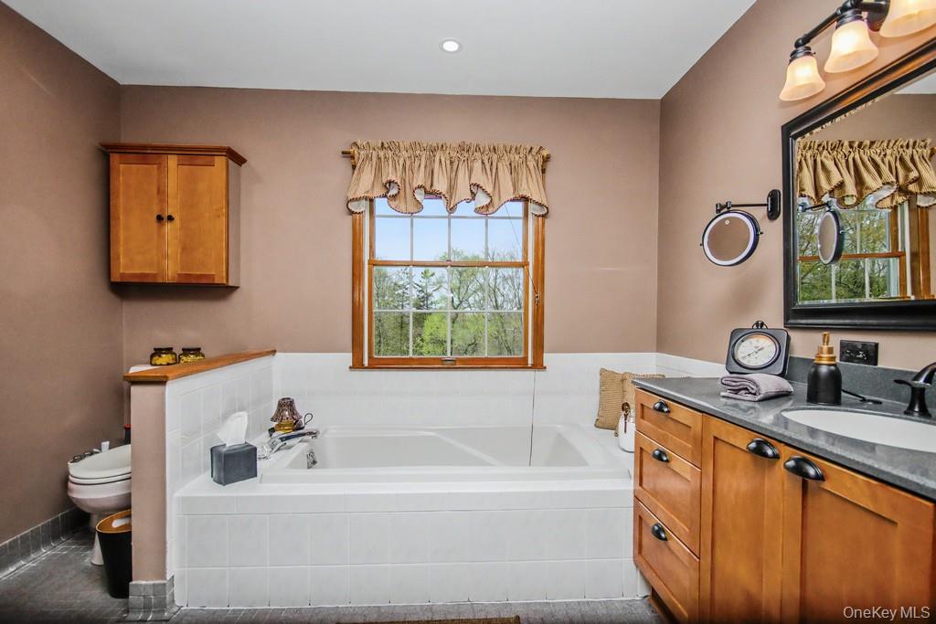 3 Brenner Ridge Road Pleasant Valley, NY 12569 - Photo 42 of 45