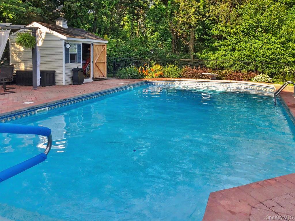 3 Brenner Ridge Road Pleasant Valley, NY 12569 - Photo 10 of 45
