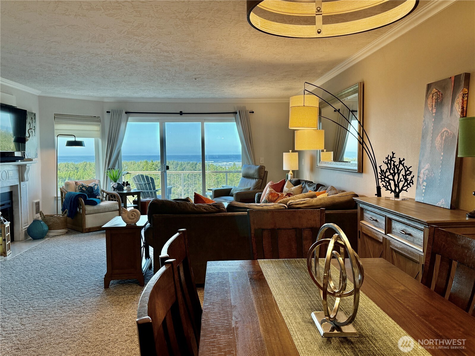 2815 Willows Road, Unit 210 Seaview, WA 98644 - Photo 12 of 35 a view of a livingroom with furniture and window