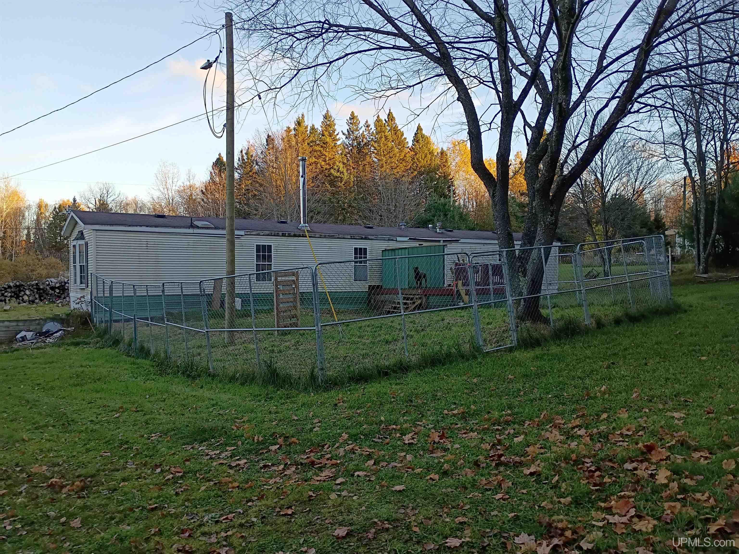 120 Town Line Road Skandia, MI 49885 - Photo 35 of 38
