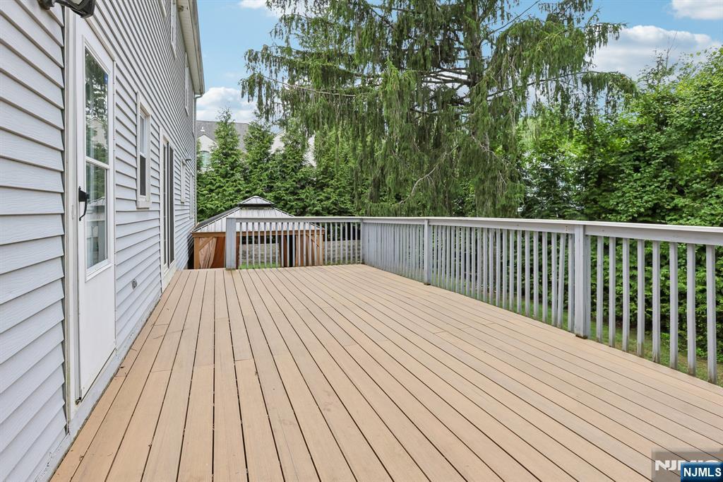 39 Maple Avenue Demarest, NJ 07627 - Photo 41 of 49