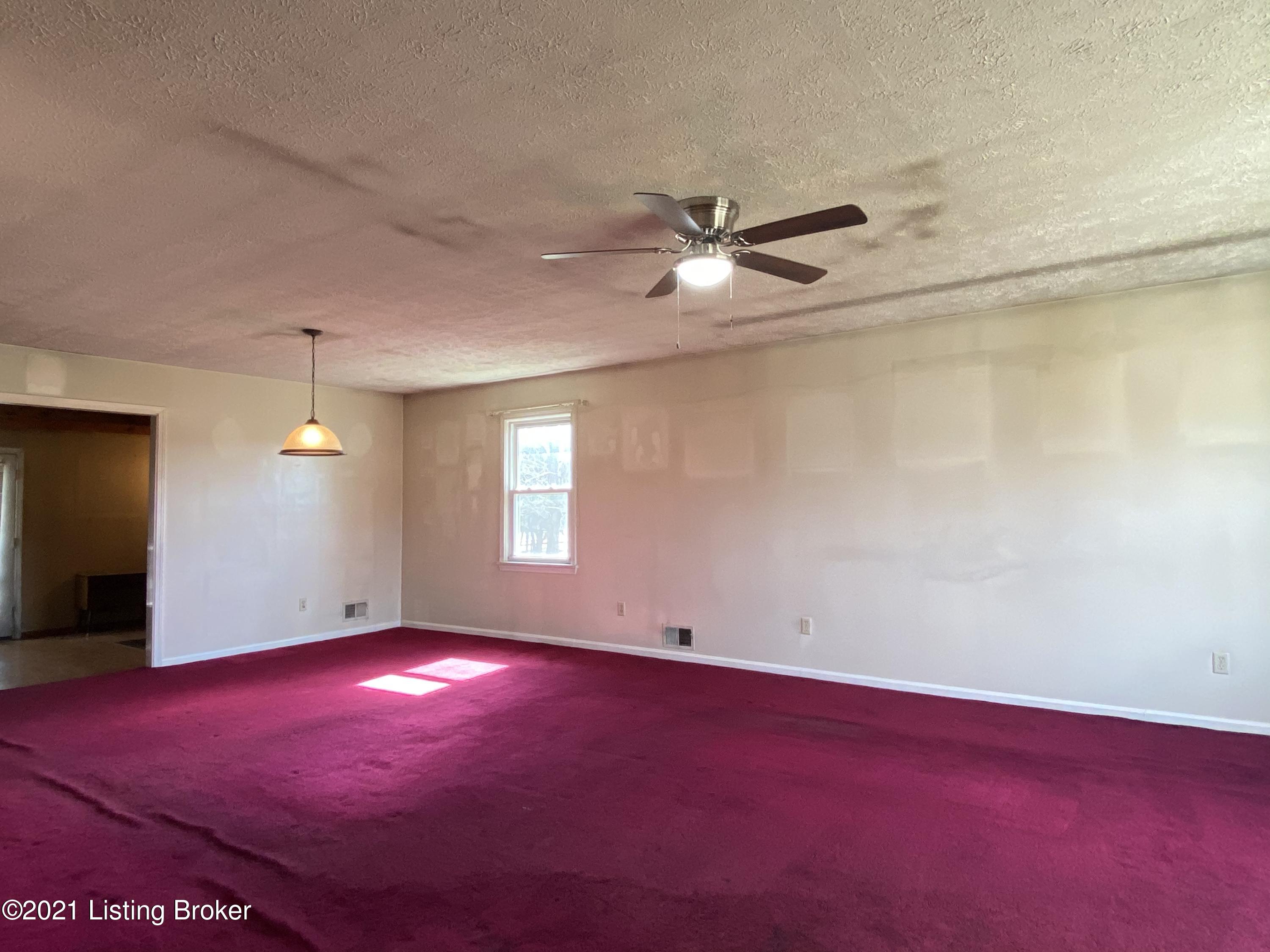 175 Buck Knobs Road Ekron, KY 40117 - Photo 6 of 33 9CC9EB2A-BDFF-4B63-9B2B-BF393B79717F