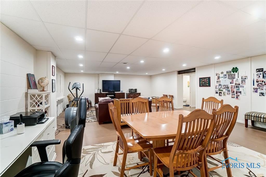 29181 Bates Road Perrysburg, OH 43551 - Photo 36 of 49 Gallery Image 36