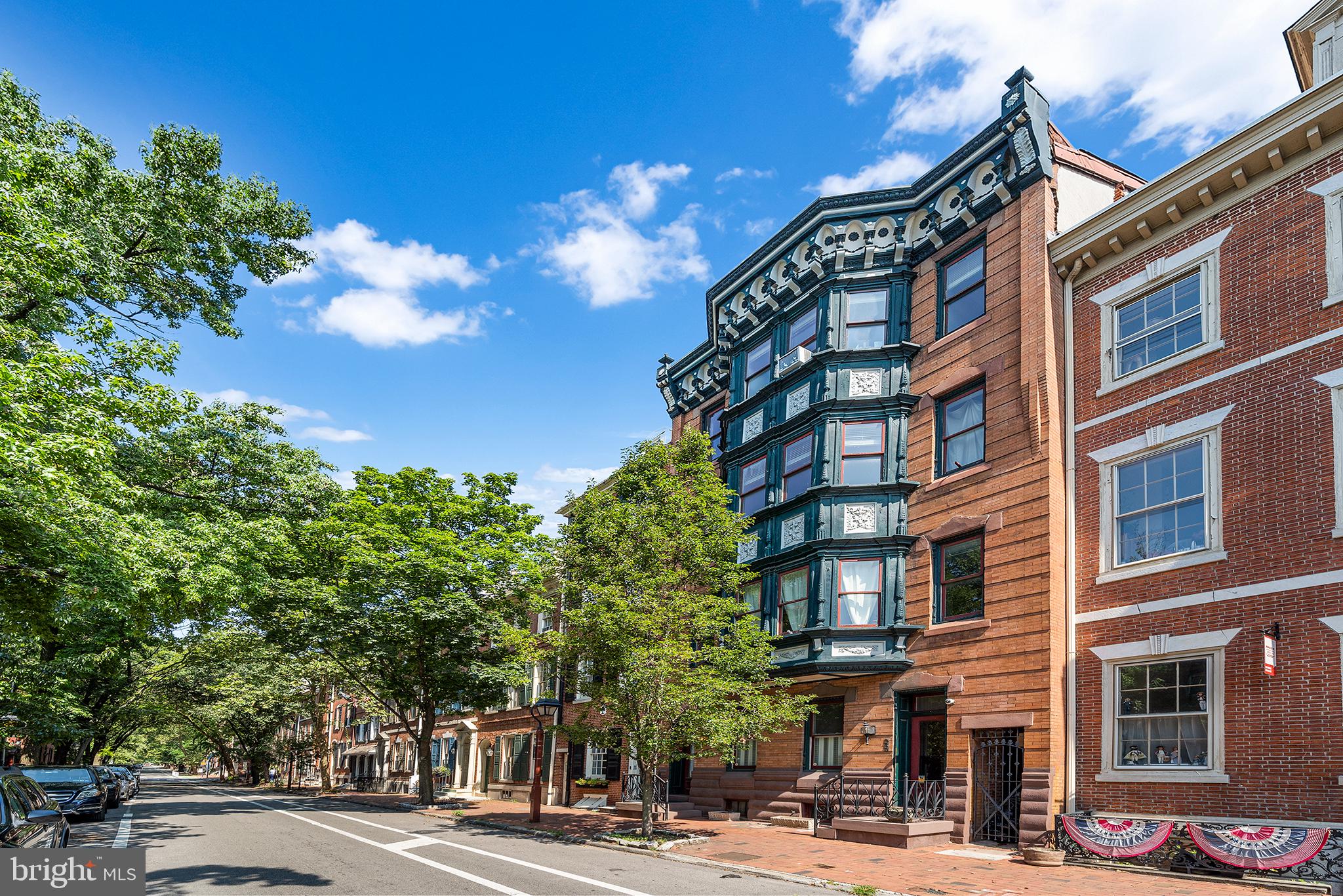 231 Pine Street, Unit 1 Philadelphia, PA 19106 - Photo 3 of 14