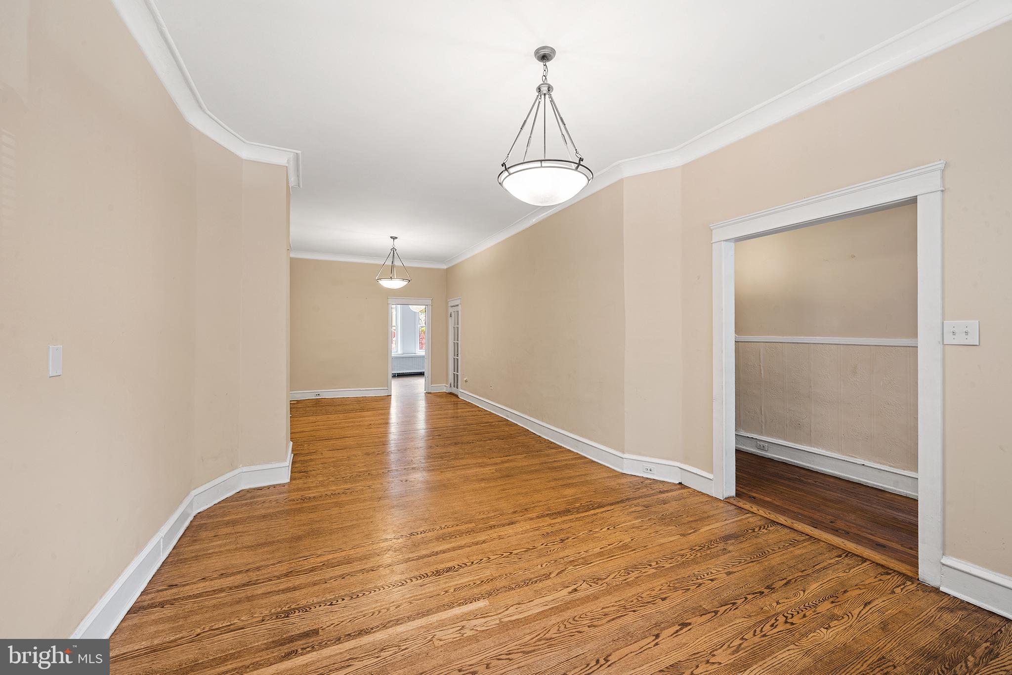 231 Pine Street, Unit 1 Philadelphia, PA 19106 - Photo 7 of 14