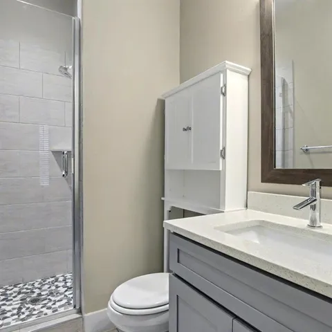 $2,795 | 736 North Plano Road, Richardson, TX 75081