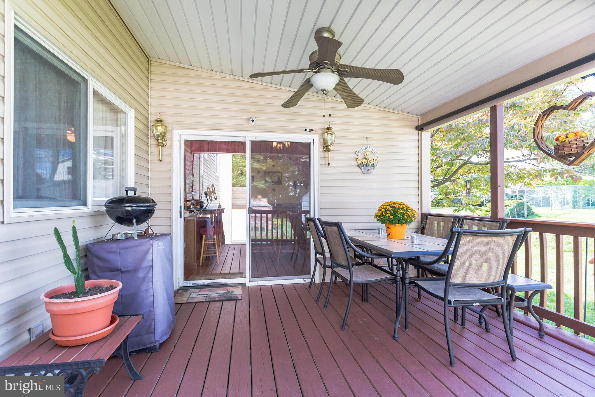 1104 Norwalk Road Philadelphia, PA 19115 - Photo 17 of 30