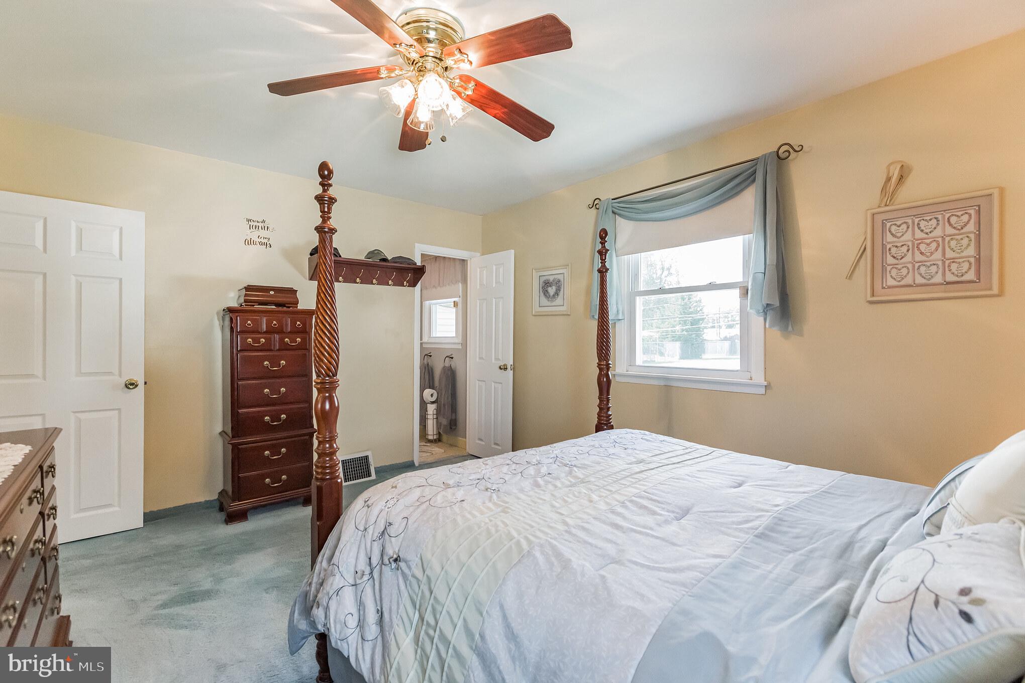 1104 Norwalk Road Philadelphia, PA 19115 - Photo 19 of 30