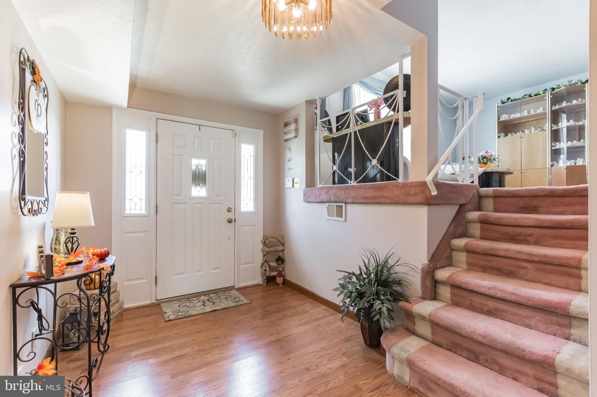 1104 Norwalk Road Philadelphia, PA 19115 - Photo 4 of 30