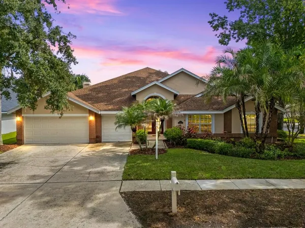 $744,900 | 8746 Tantallon Circle, Tampa, FL 33647