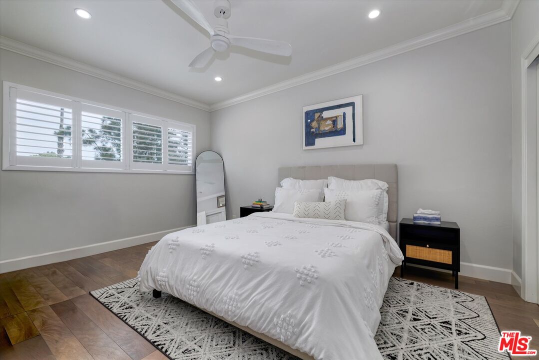 2021 California Avenue, Unit 20 Santa Monica, CA 90403 - Photo 13 of 20