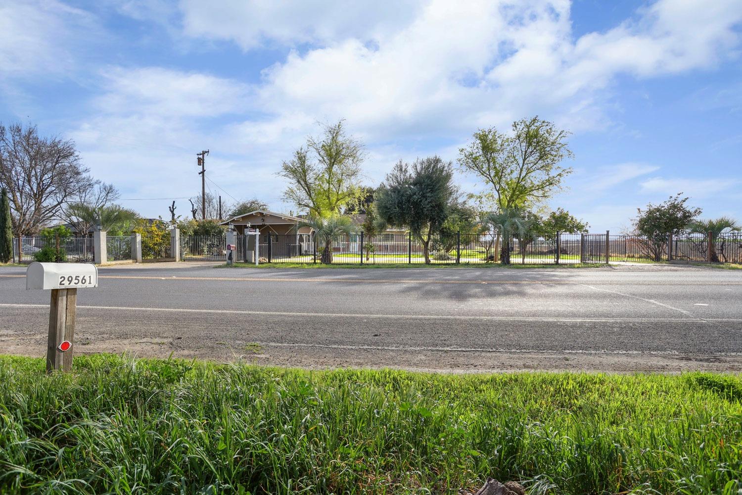29534 South Chrisman Road Tracy, CA 95304 - Photo 1 of 1 Gallery Image 1