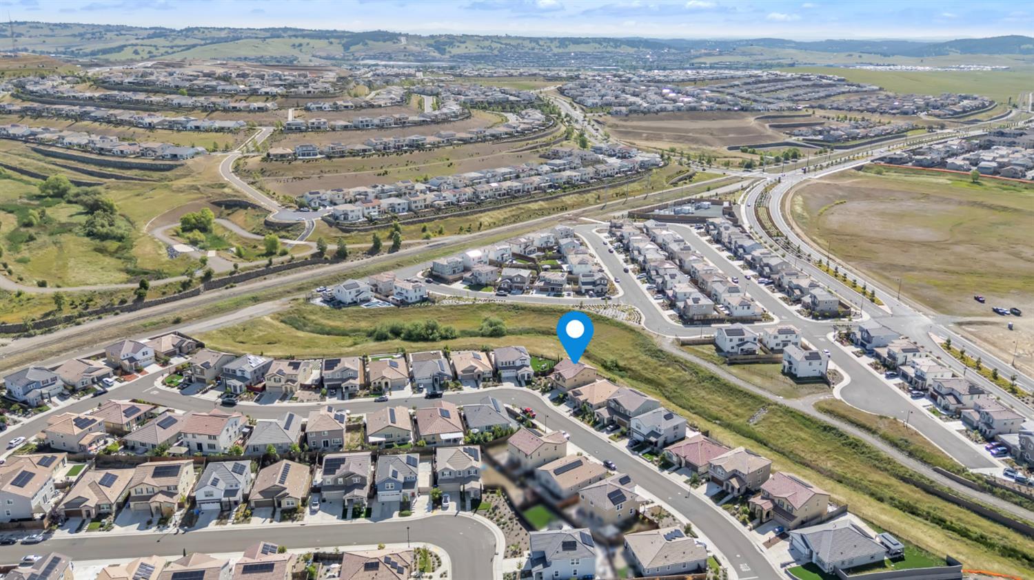 4562 Butterfly Ridge Drive Folsom, CA 95630 - Photo 42 of 44 a view of a city with an ocean