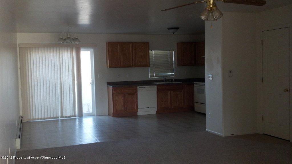 2513 Meadow Circle Rifle, CO 81650 - Photo 2 of 9 Dining Area