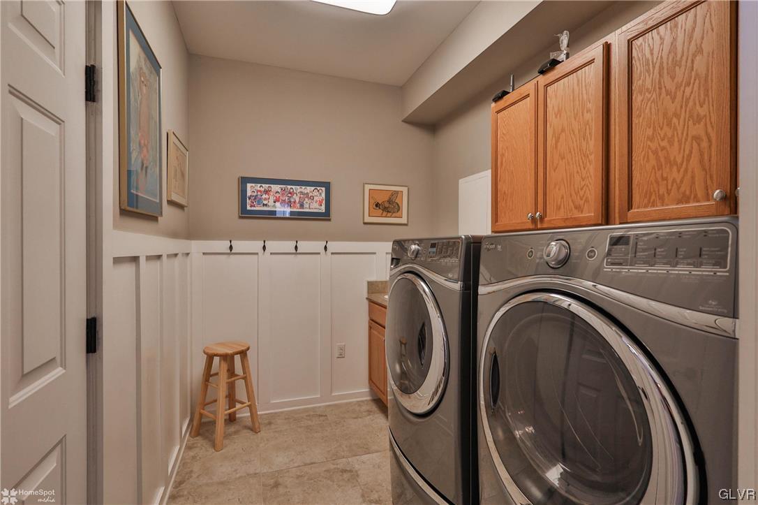 1035 Declaration Drive Bethlehem, PA 18017 - Photo 30 of 38 a utility room with dryer and washer