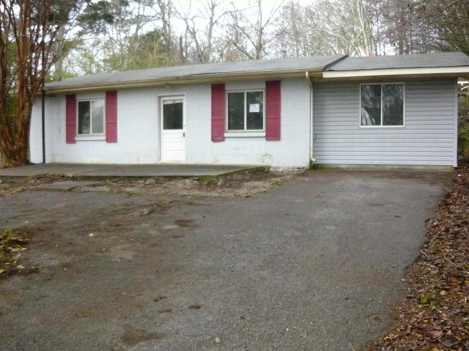 129 Bookout Road Ringgold, GA 30736 - Photo 1 of 1 P1180825 (2)