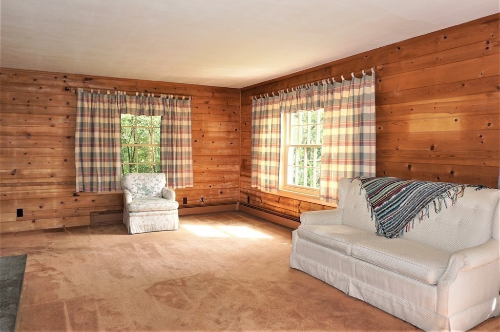 26 A Conlin Road Oxford, MA 01540 - Photo 4 of 37 Gallery Image 4