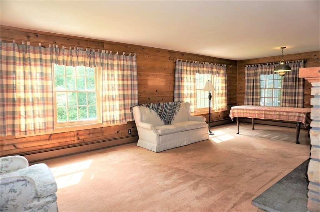 26 A Conlin Road Oxford, MA 01540 - Photo 5 of 37 Gallery Image 5