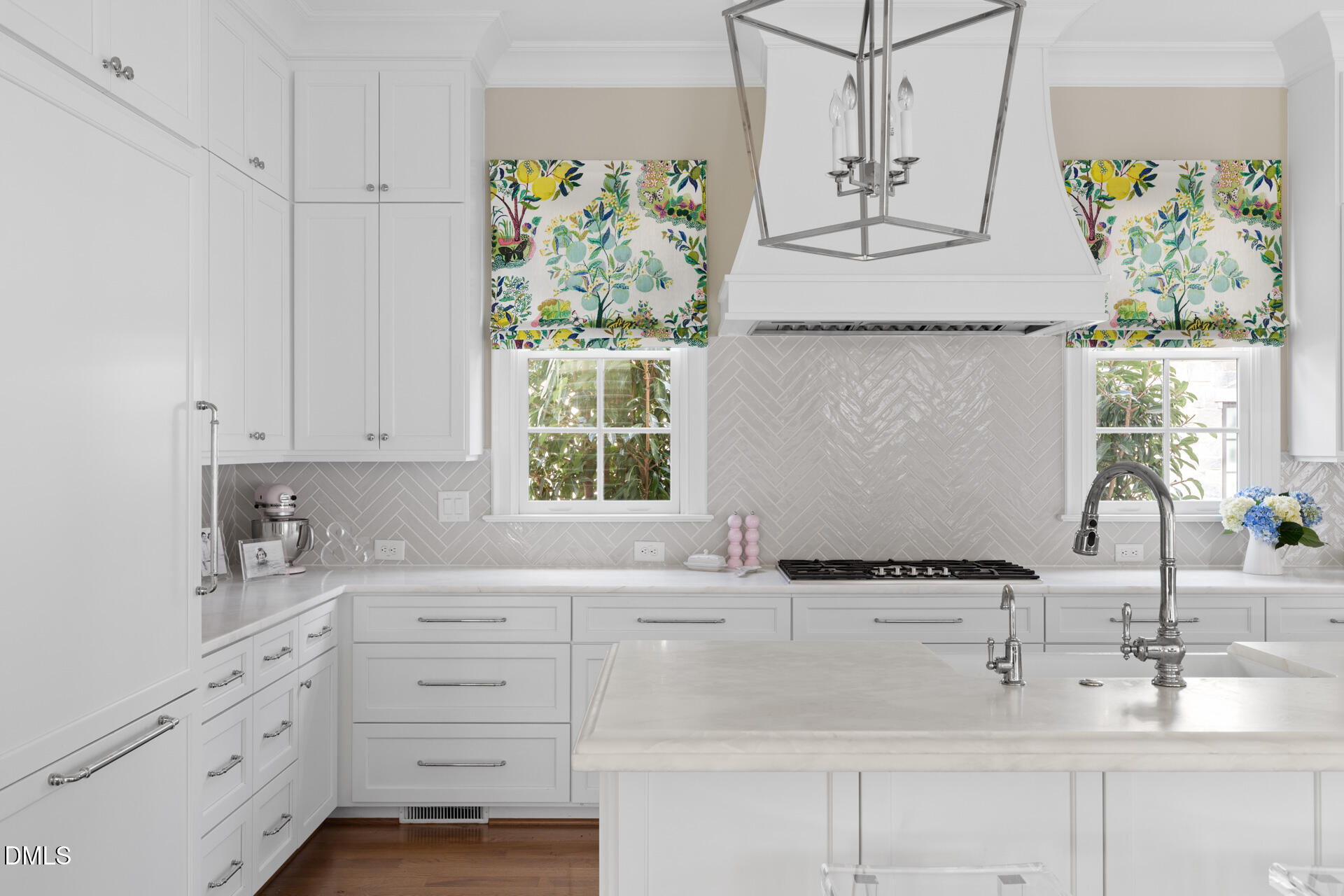 2820 Claremont Road Raleigh, NC 27608 - Photo 5 of 60 2820-Claremont-130