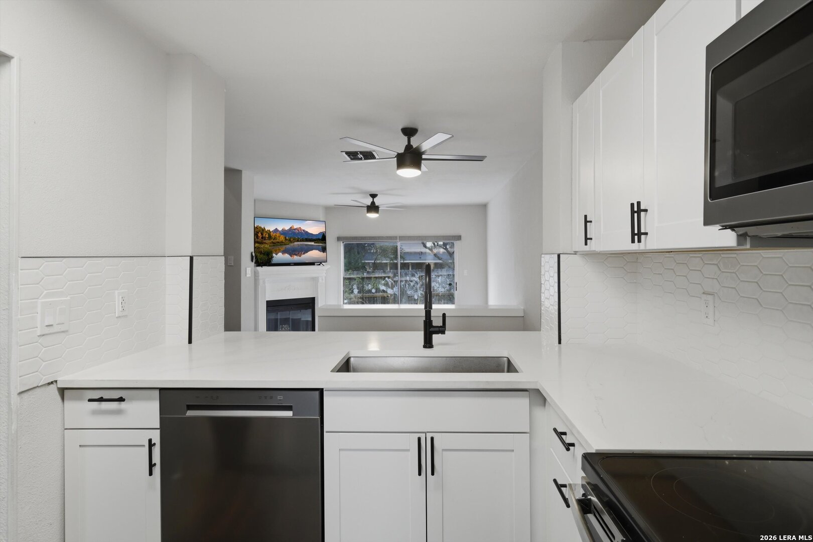 10254 Dover Ridge, Unit 203 San Antonio, TX 78250 - Photo 10 of 27