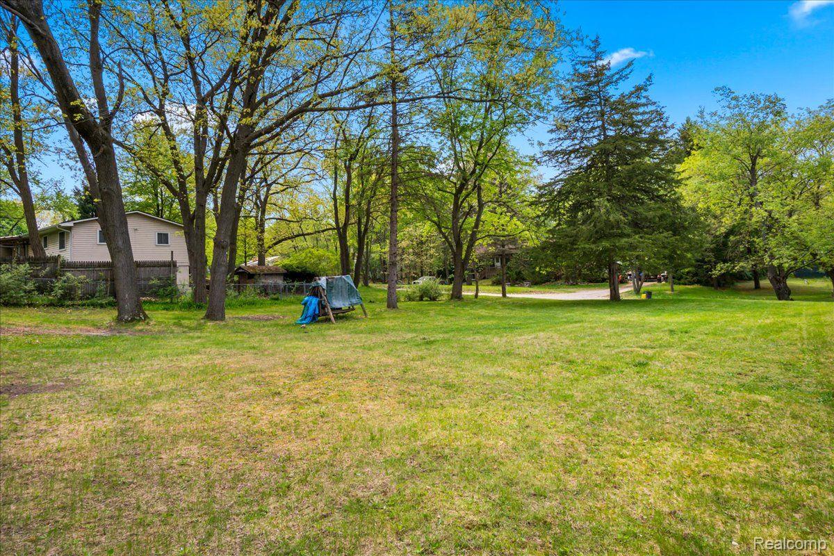 5073 West Harvard Road Clarkston, MI 48348 - Photo 33 of 47 Gallery Image 33