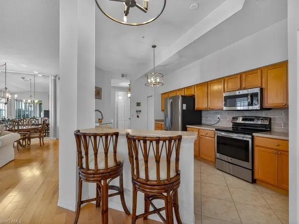 $575,000 | 24360 Sandpiper Isle Way, Unit 205, Bonita Springs, FL 34134