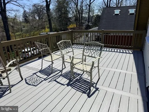 $2,975 | 136 Paoli Pike, Malvern, PA 19355