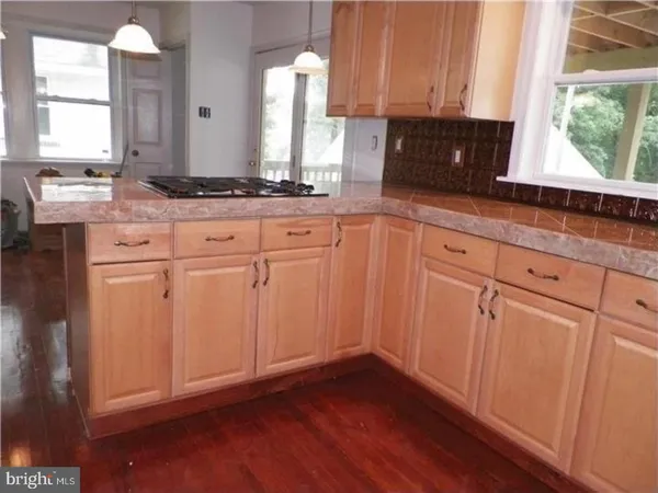 $2,975 | 136 Paoli Pike, Malvern, PA 19355