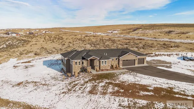 $989,000 | 6097 East 65th South, Idaho Falls, ID 83406