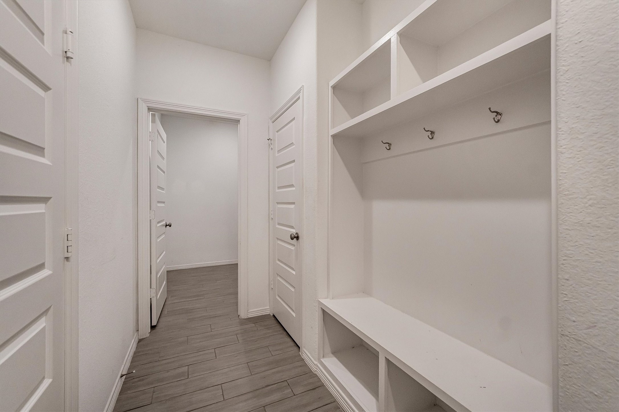 5806 Aurora Grns Lane Katy, TX 77493 - Photo 42 of 50 Stay organize with the Mud Room by the garage door entry!